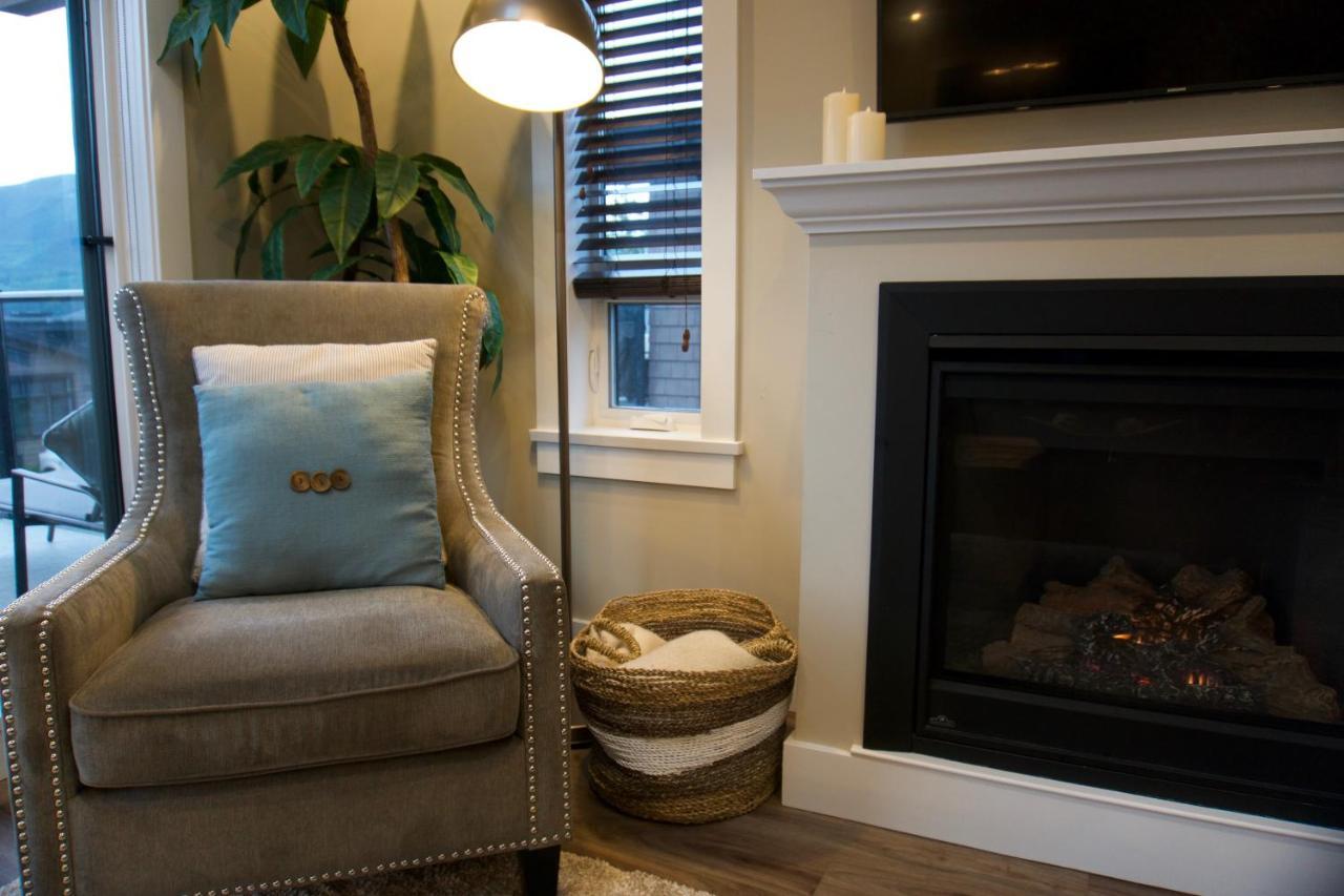 Port Renfrew Vacation Rentals Ngoại thất bức ảnh
