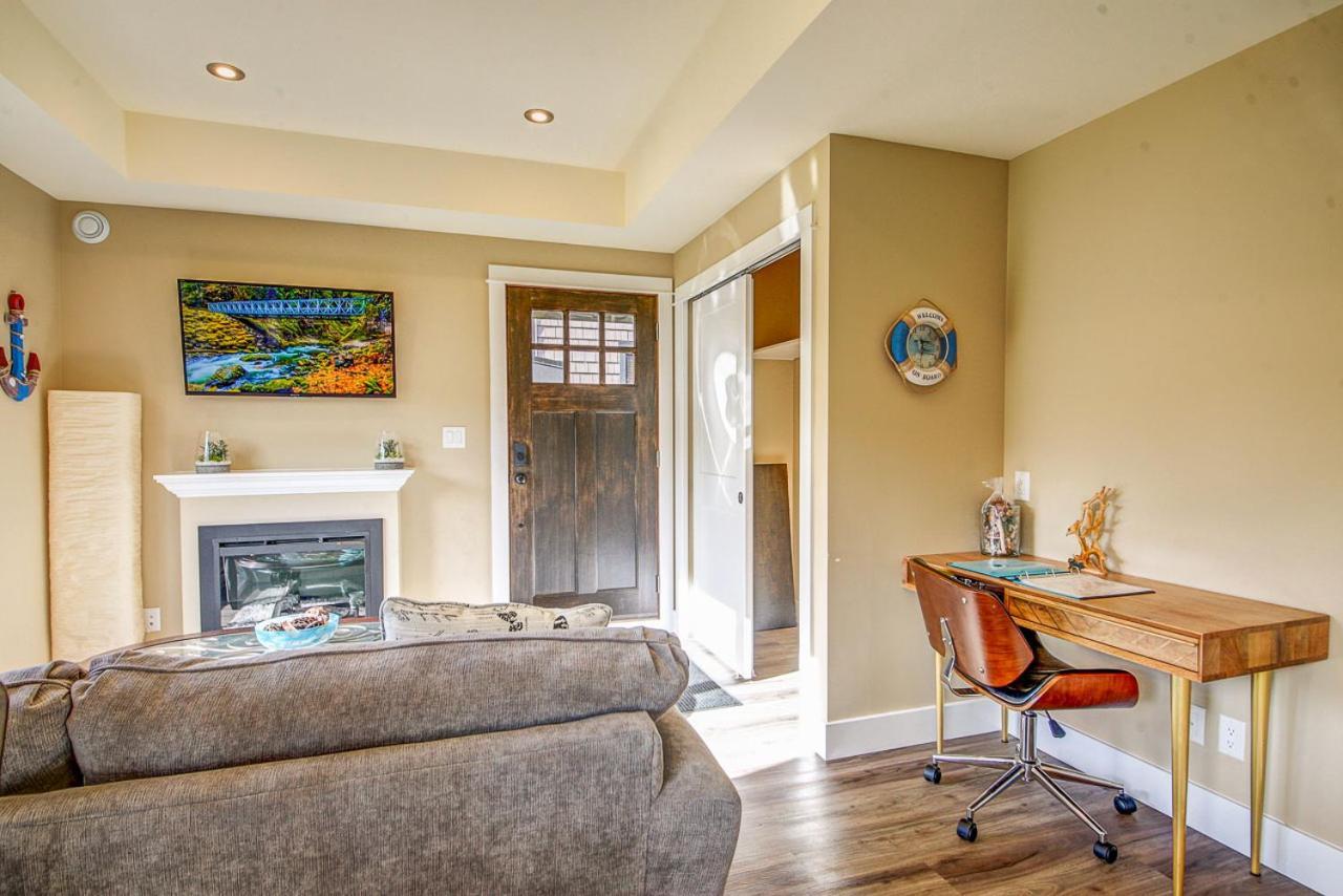 Port Renfrew Vacation Rentals Phòng bức ảnh