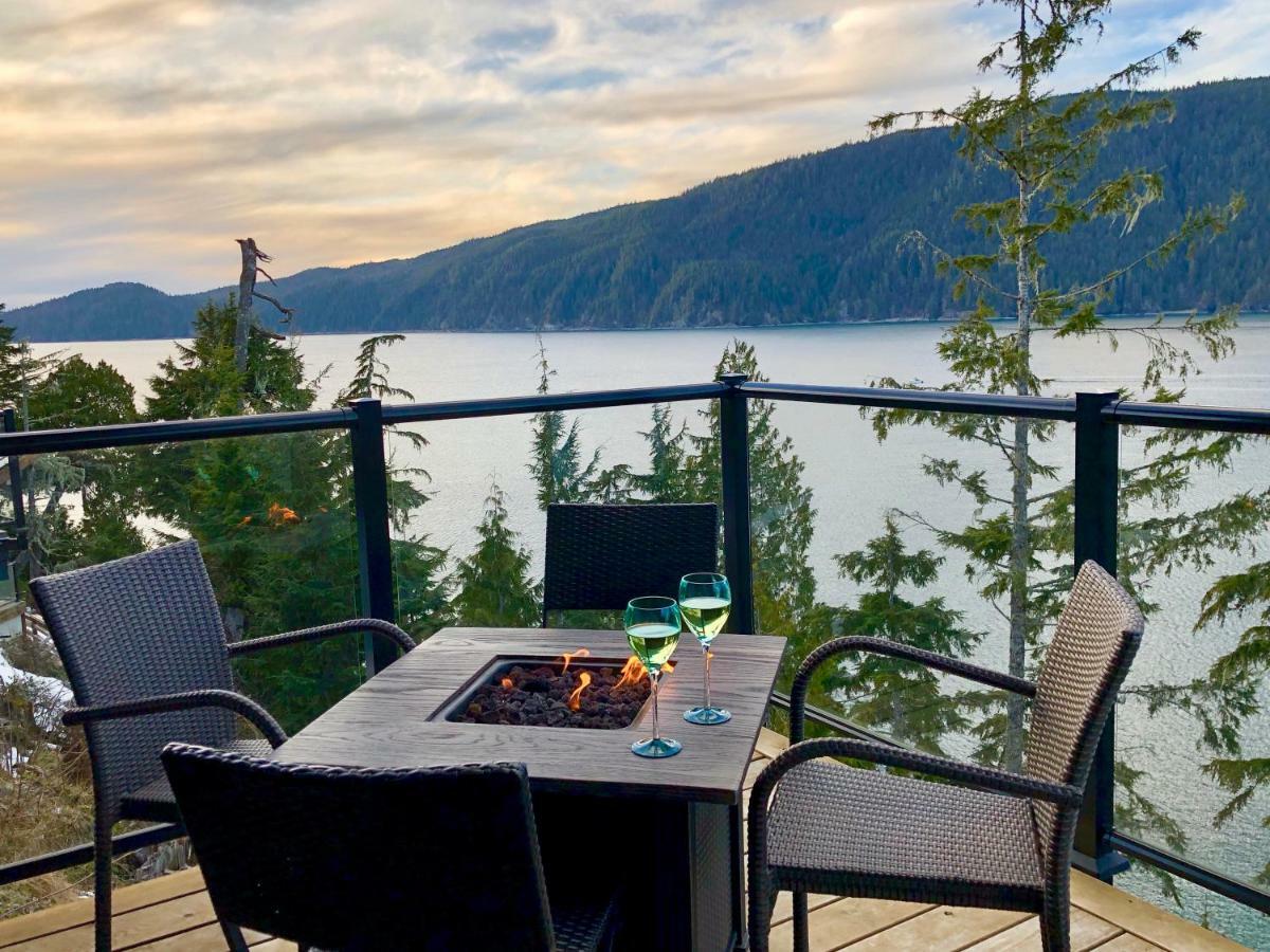 Port Renfrew Vacation Rentals Ngoại thất bức ảnh