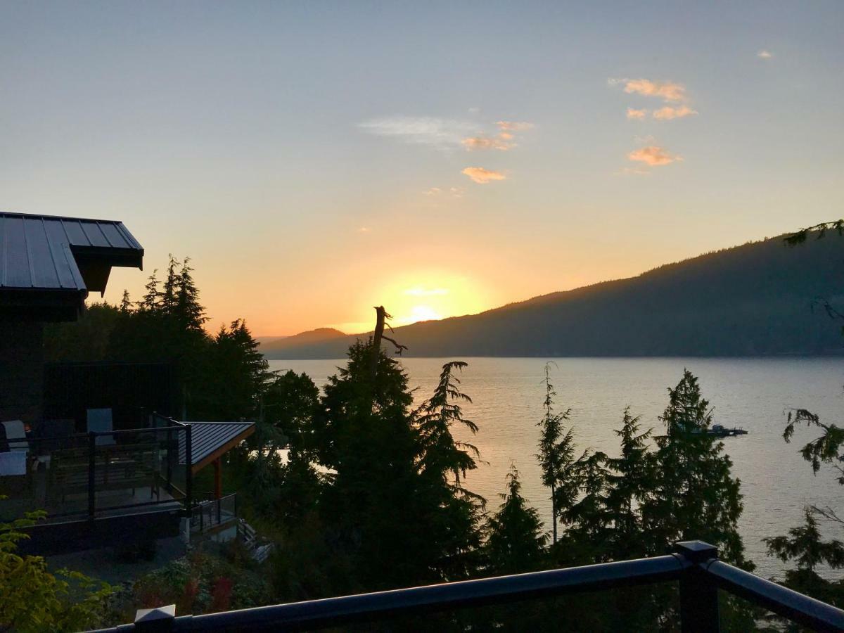 Port Renfrew Vacation Rentals Ngoại thất bức ảnh